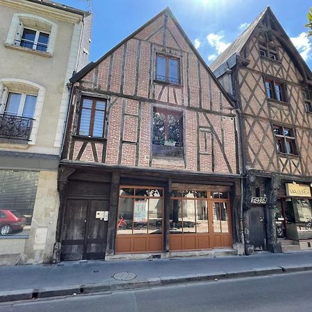 图尔Le Chambord Beautiful Half-Timbered House With Terrace公寓 外观 照片